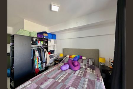 Apartamento à venda com 41m², 1 quarto e 1 vagaQuarto