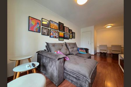 Apartamento para alugar com 100m², 3 quartos e 1 vaga Apartamento para alugar com 100m², 3 quartos e 1 vagaSala