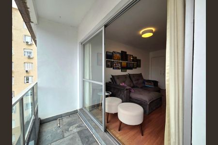 Apartamento para alugar com 100m², 3 quartos e 1 vaga Apartamento para alugar com 100m², 3 quartos e 1 vagaVaranda