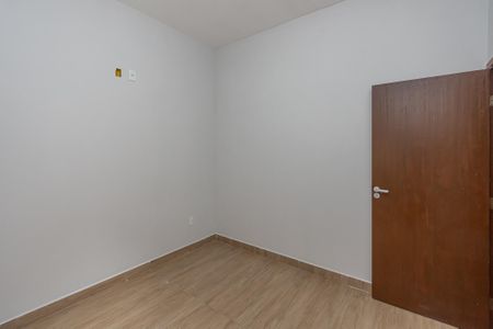 Casa para alugar com 75m², 2 quartos e 1 vagaQuarto 1