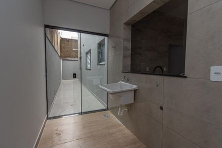 Casa para alugar com 75m², 2 quartos e 1 vagaÁrea de Serviço