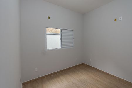 Casa para alugar com 75m², 2 quartos e 1 vagaQuarto 1