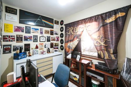 Casa à venda com 110m², 3 quartos e 2 vagasQuarto 01