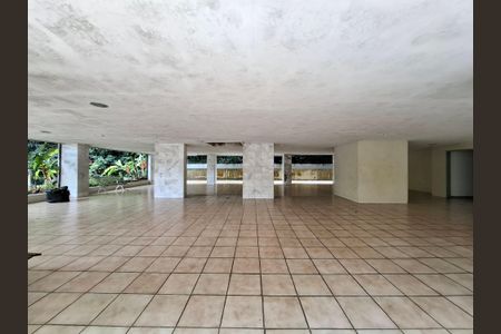 Apartamento à venda com 140m², 4 quartos e 2 vagasÁrea comum