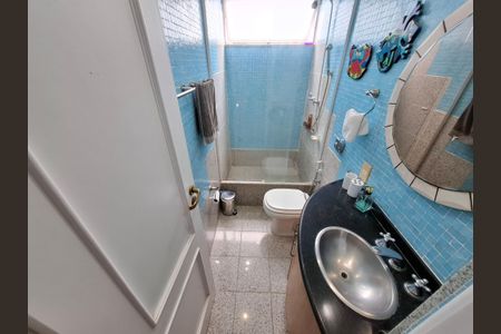 Apartamento à venda com 140m², 4 quartos e 2 vagasBanheiro da suíte 1