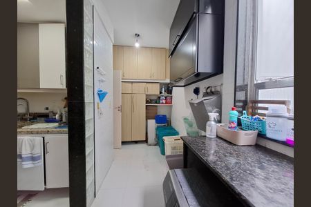 Apartamento à venda com 140m², 4 quartos e 2 vagasÁrea de serviço