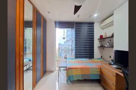 Apartamento à venda com 140m², 4 quartos e 2 vagasSuíte 1