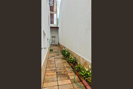 Casa para alugar com 280m², 4 quartos e 2 vagas