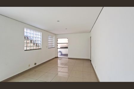 Casa para alugar com 4 quartos, 280m² em Liberdade, Belo Horizonte