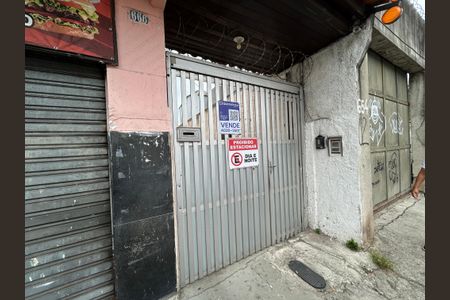 Apartamento para alugar com 79m², 2 quartos e 1 vagaFachada + plaquinha