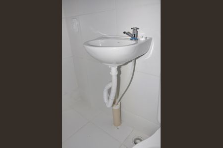 Apartamento para alugar com 35m², 2 quartos e sem vagaDetalhe - Banheiro Social