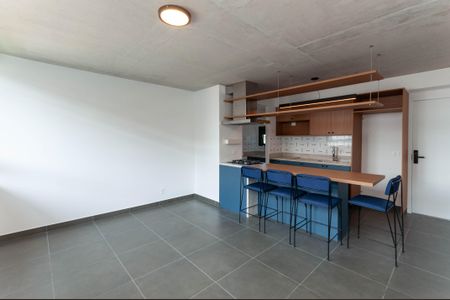 Apartamento para alugar com 82m², 3 quartos e 1 vagaSala