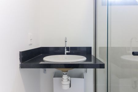 Apartamento à venda com 40m², 2 quartos e sem vaga Apartamento à venda com 40m², 2 quartos e sem vagaBanheiro