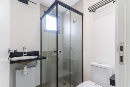 Apartamento à venda com 40m², 2 quartos e sem vaga Apartamento à venda com 40m², 2 quartos e sem vagaBanheiro