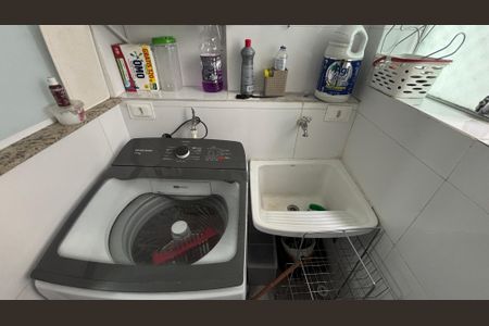 Apartamento à venda com 87m², 3 quartos e 1 vagaÁrea de Serviço