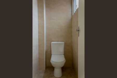 Apartamento à venda com 70m², 2 quartos e 1 vagaBanheiro de Serviço