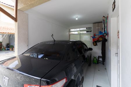 Casa de condomínio à venda com 63m², 2 quartos e 1 vagaGaragem 