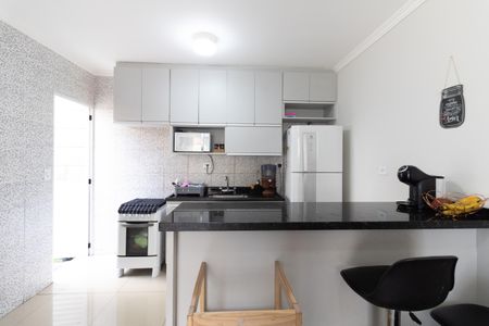 Casa de condomínio à venda com 63m², 2 quartos e 1 vagaCozinha 