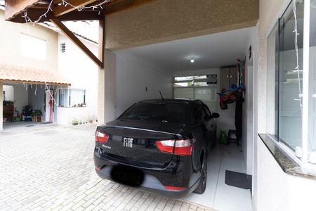 Casa de condomínio à venda com 63m², 2 quartos e 1 vagaGaragem 