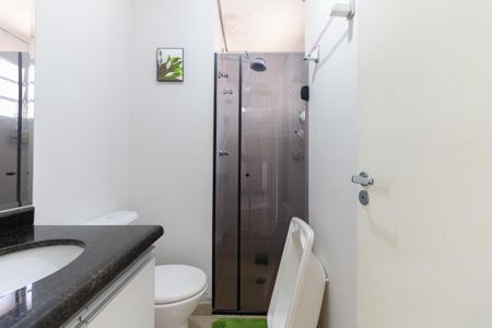 Casa de condomínio à venda com 63m², 2 quartos e 1 vagaBanheiro 