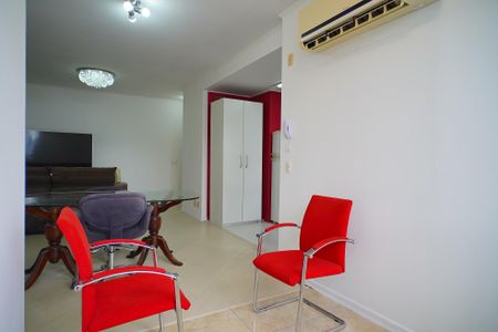 Apartamento para alugar com 80m², 2 quartos e 2 vagasSala