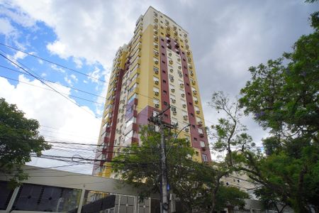 Apartamento para alugar com 80m², 2 quartos e 2 vagasFachada