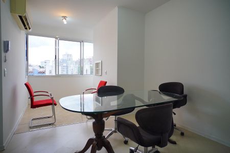 Apartamento para alugar com 80m², 2 quartos e 2 vagasSala