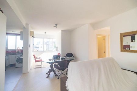 Sala  de apartamento para alugar com 2 quartos, 80m² em Floresta, Porto Alegre