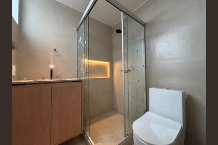 Apartamento à venda com 156m², 4 quartos e 1 vaga Apartamento à venda com 156m², 4 quartos e 1 vagaSuíte 2 - banheiro