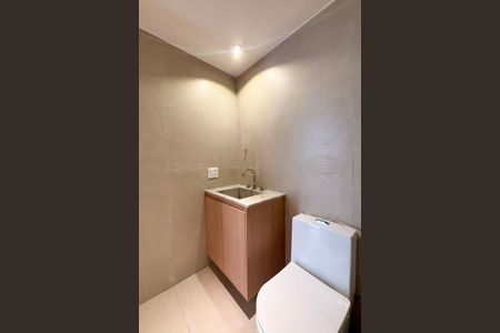 Apartamento à venda com 156m², 4 quartos e 1 vaga Apartamento à venda com 156m², 4 quartos e 1 vagaSuíte master - banheiro