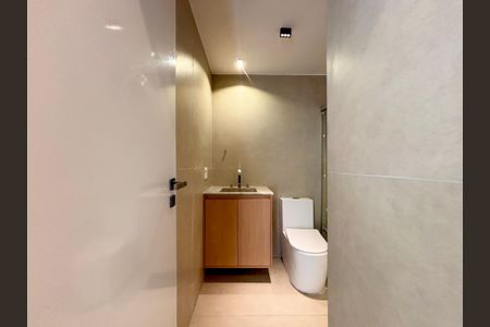 Apartamento à venda com 156m², 4 quartos e 1 vaga Apartamento à venda com 156m², 4 quartos e 1 vagaSuíte master - banheiro