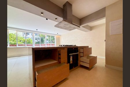 Apartamento à venda com 156m², 4 quartos e 1 vaga Apartamento à venda com 156m², 4 quartos e 1 vagaCozinha