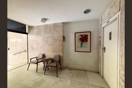 Apartamento à venda com 156m², 4 quartos e 1 vaga Apartamento à venda com 156m², 4 quartos e 1 vagaPortaria