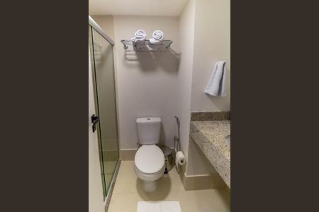 Studio à venda com 19m², 1 quarto e sem vaga Studio à venda com 19m², 1 quarto e sem vagaBanheiro