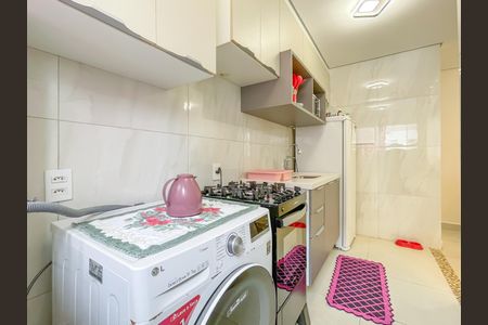 Apartamento à venda com 45m², 2 quartos e sem vagaCozinha e Área de Serviço