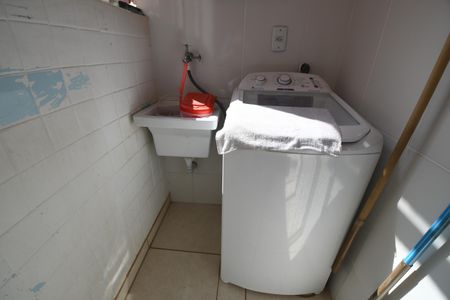 Apartamento à venda com 76m², 2 quartos e sem vagaÁrea de Serviço