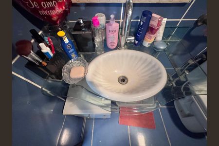 Casa de condomínio à venda com 200m², 3 quartos e sem vagaBanheiro 1