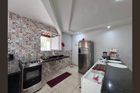 Casa de condomínio à venda com 200m², 3 quartos e sem vagaCozinha