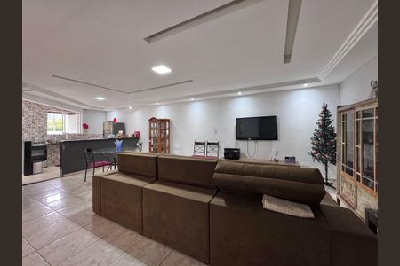 Casa de condomínio à venda com 200m², 3 quartos e sem vagaSala