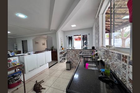 Casa de condomínio à venda com 200m², 3 quartos e sem vagaCozinha