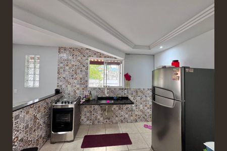 Casa de condomínio à venda com 200m², 3 quartos e sem vagaCozinha