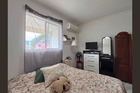 Casa de condomínio à venda com 200m², 3 quartos e sem vagaQuarto 3