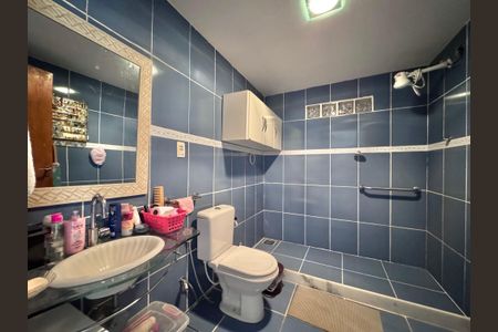 Casa de condomínio à venda com 200m², 3 quartos e sem vagaBanheiro 1