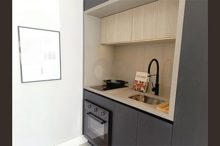 Apartamento à venda com 28m², 1 quarto e sem vaga