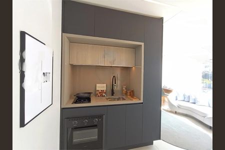 Apartamento à venda com 28m², 1 quarto e sem vaga