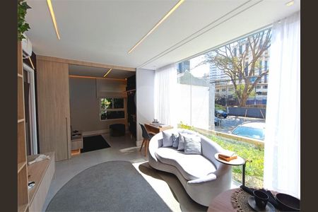 Apartamento à venda com 28m², 1 quarto e sem vaga