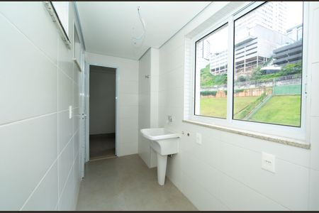 Apartamento à venda com 134m², 4 quartos e 4 vagasAREA DE SERVICO