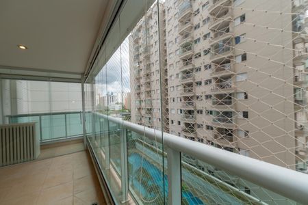 Apartamento para alugar com 238m², 4 quartos e 3 vagasVaranda da Sala