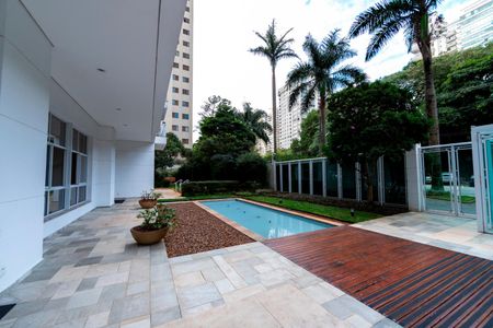 Apartamento para alugar com 238m², 4 quartos e 3 vagasÁrea comum