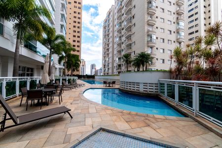 Apartamento para alugar com 238m², 4 quartos e 3 vagasÁrea comum - Piscina